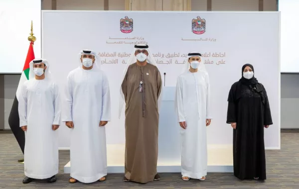 الإمارات تبدأ تطبيق القيمة الوطنية المضافة على مشتريات الجهات الحكومية. الصورة من "وام"
